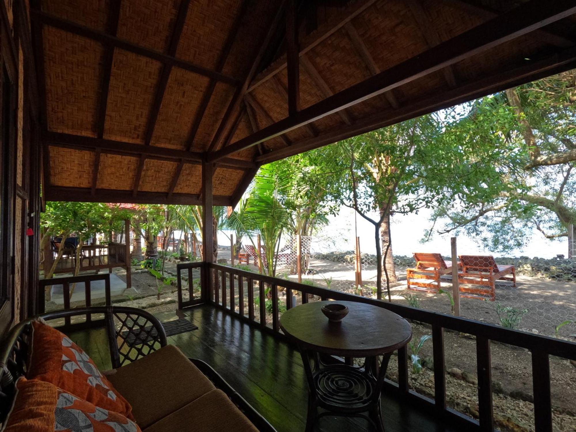 Maryan Moyo Bungalows & Resto Moyo Island Екстериор снимка