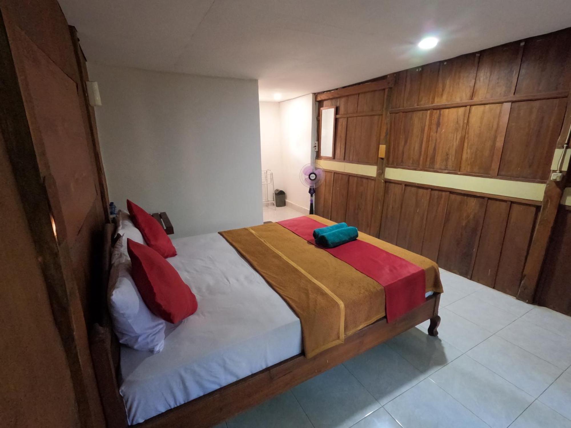 Maryan Moyo Bungalows & Resto Moyo Island Екстериор снимка