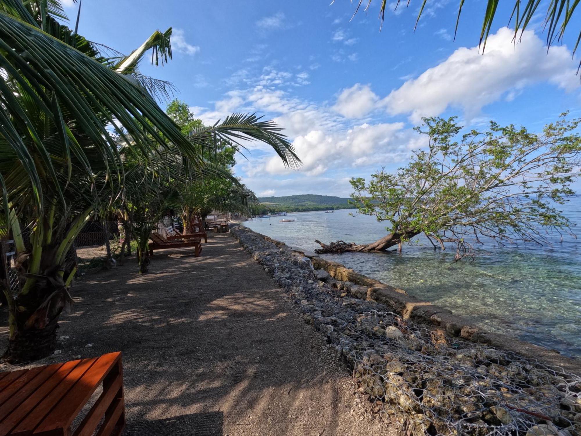 Maryan Moyo Bungalows & Resto Moyo Island Екстериор снимка