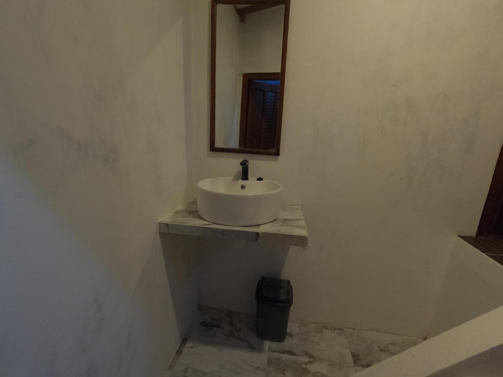 Maryan Moyo Bungalows & Resto Moyo Island Екстериор снимка