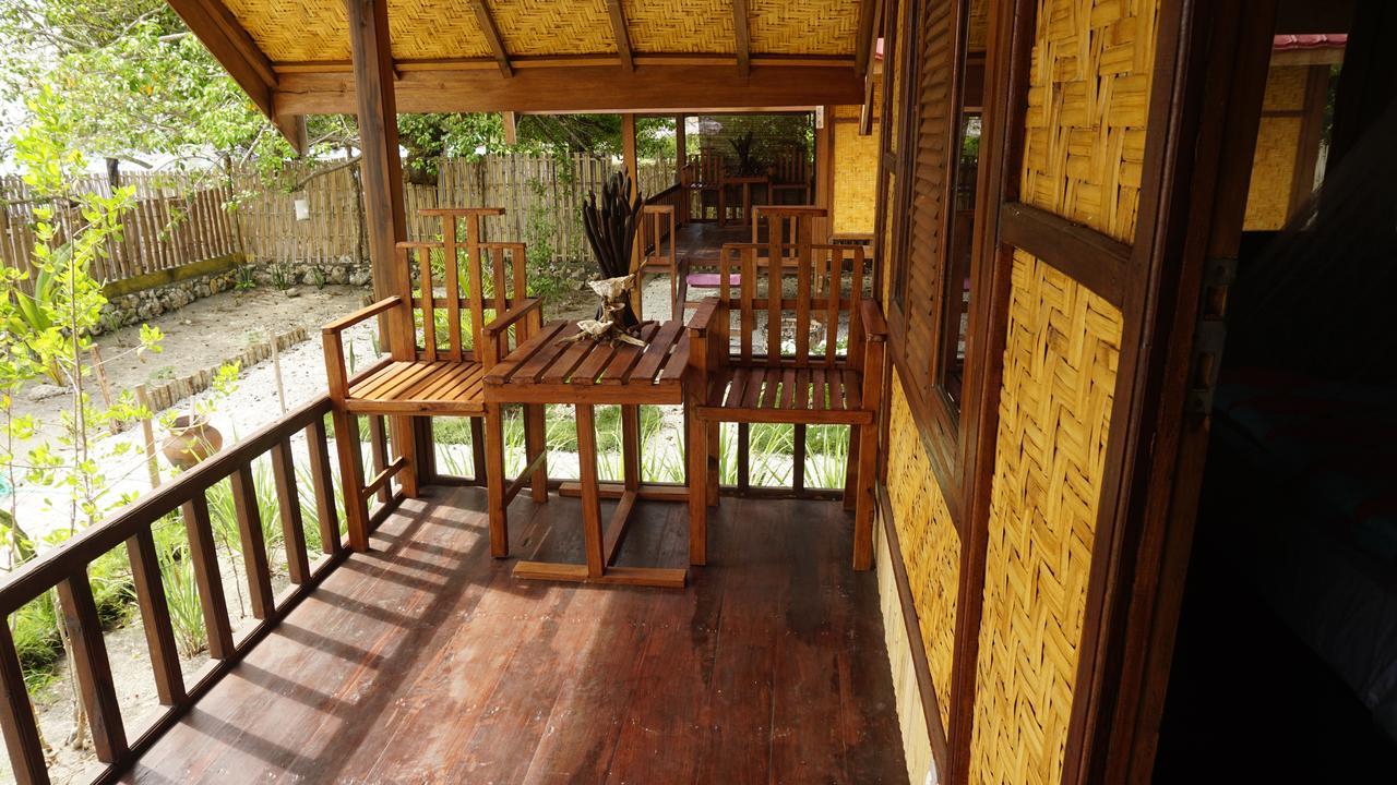 Maryan Moyo Bungalows & Resto Moyo Island Екстериор снимка