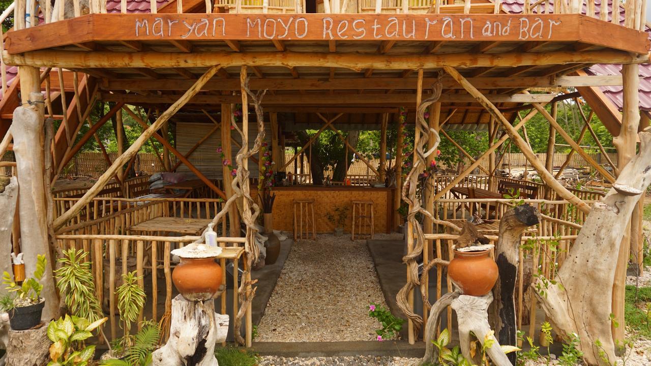 Maryan Moyo Bungalows & Resto Moyo Island Екстериор снимка