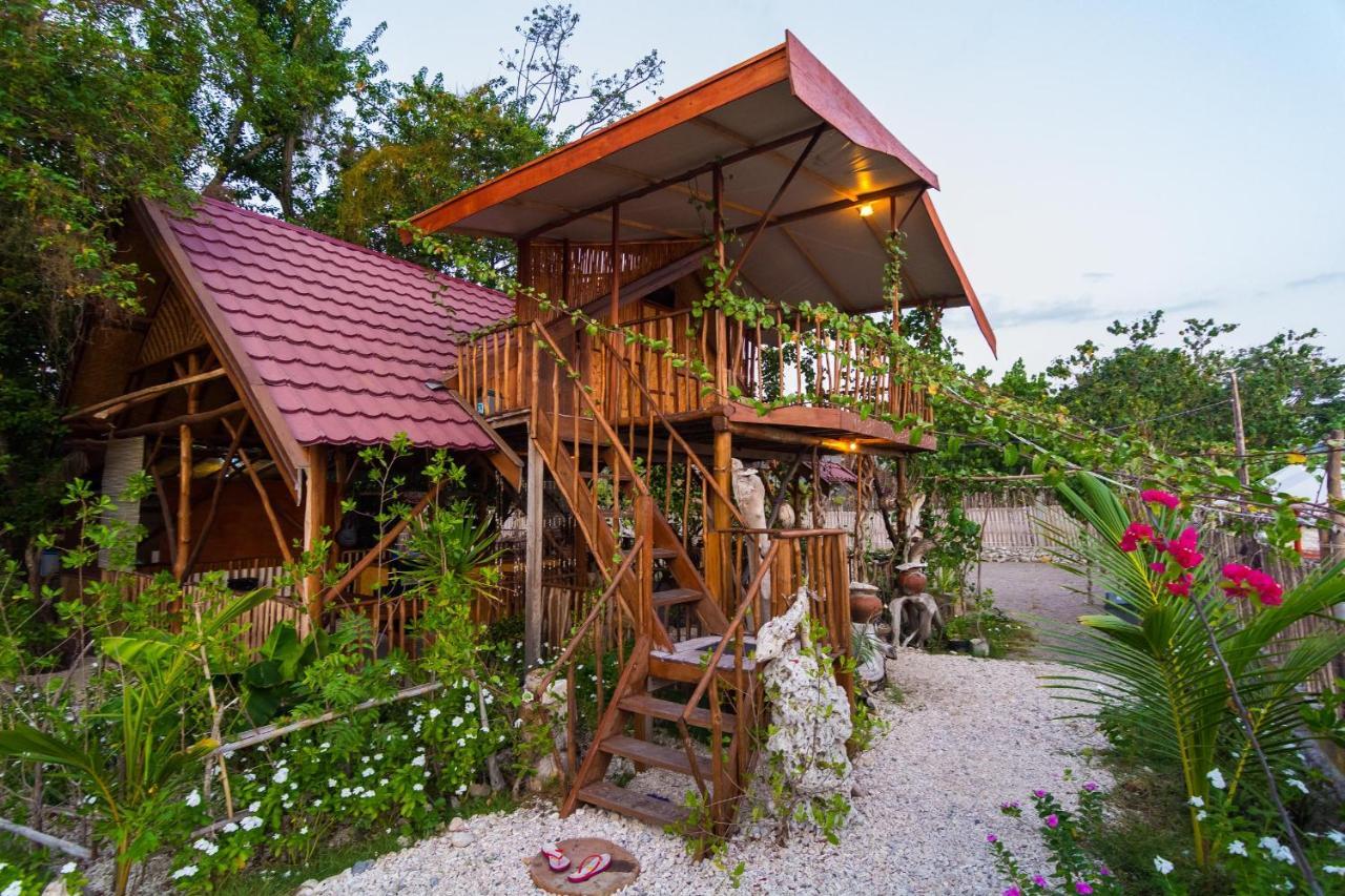 Maryan Moyo Bungalows & Resto Moyo Island Екстериор снимка